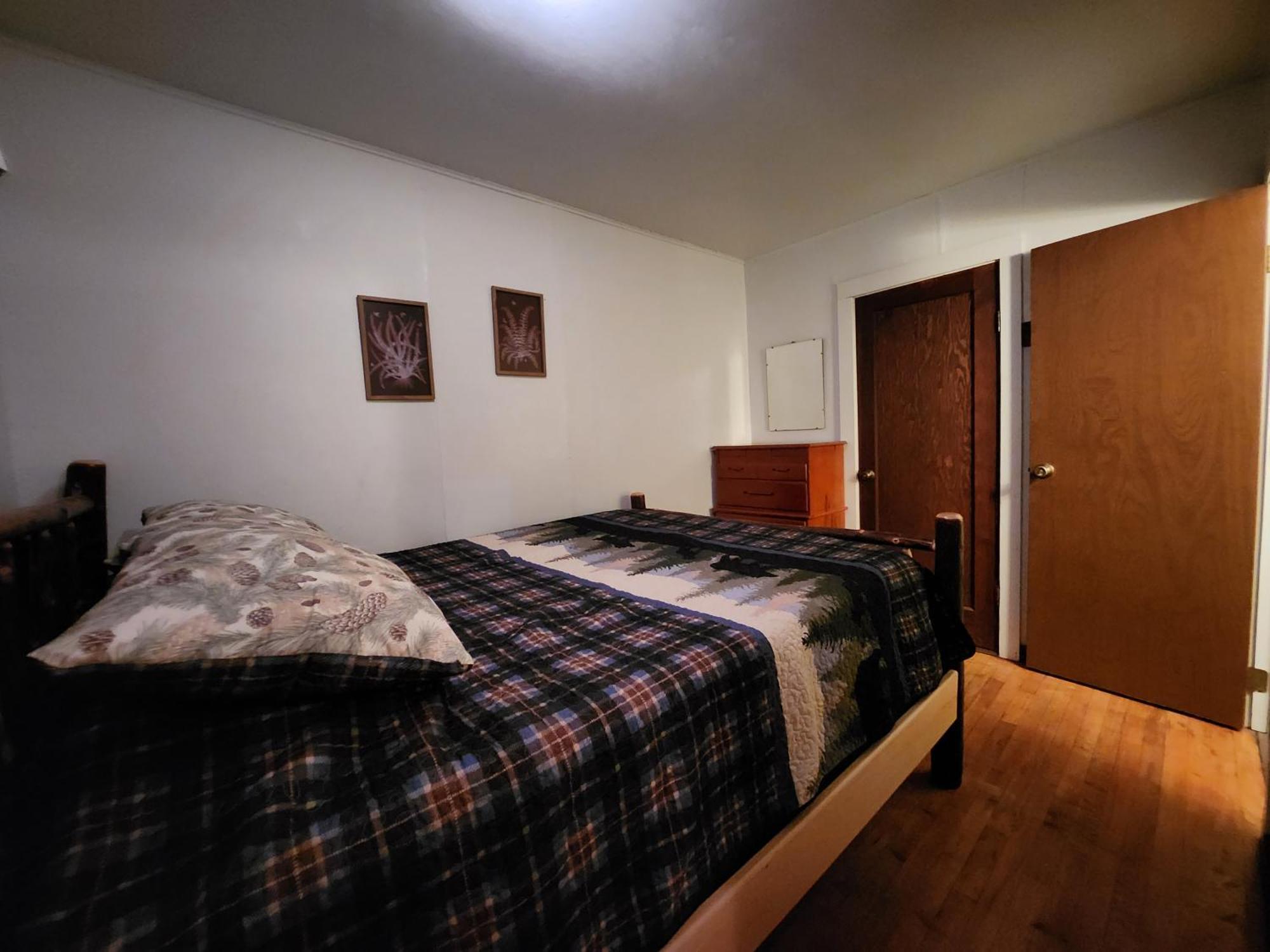 Moreno'S Adirondack Cabins Saranac Lake Exterior photo