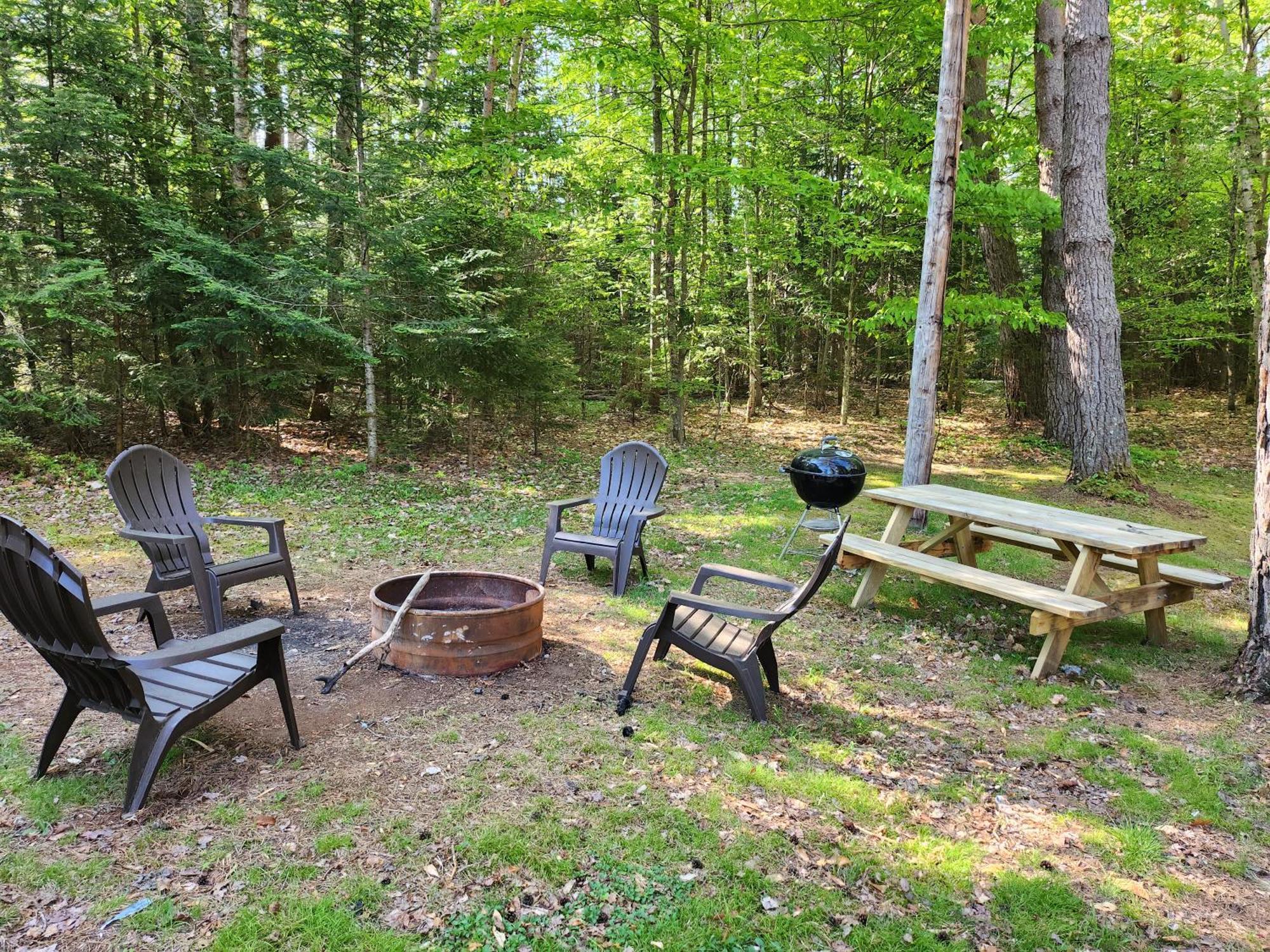 Moreno'S Adirondack Cabins Saranac Lake Exterior photo